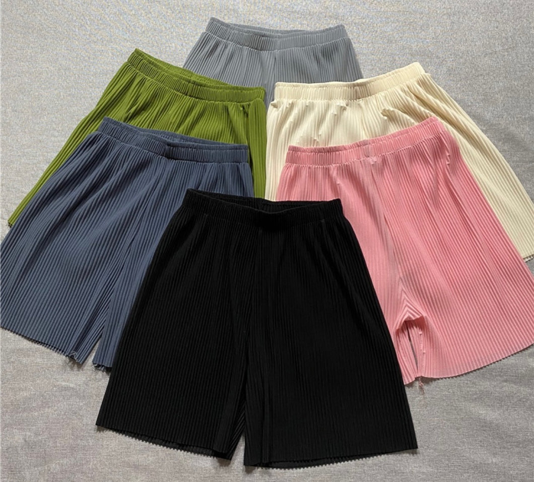 Stretched High-Waist shorts